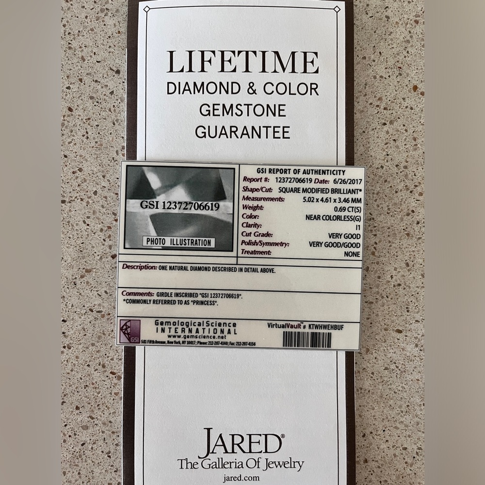 Jared engagement ring and matching band 💍 - Picture 6 of 9